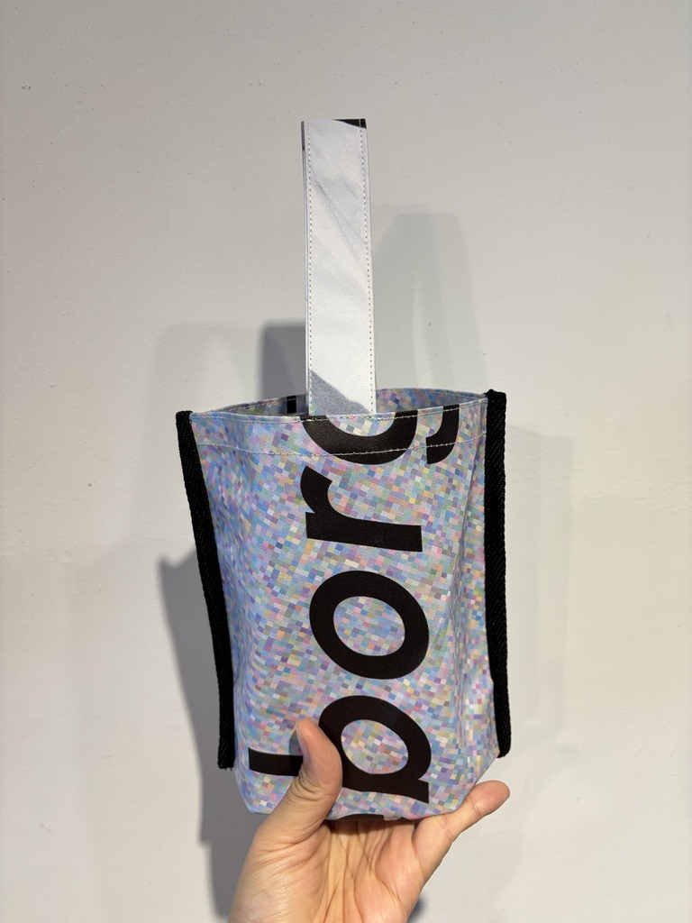 37765429 42c8 433f bc63 cb25b987ffb4 1 105 c