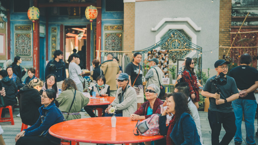 2025 第四屆大女Style聚落:百年古蹟裡的「大女野台」,用老件與歌聲唱出第三人生的精采 dsc07449 2